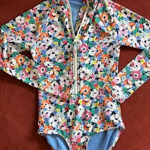 GAP Kids Floral Long-Sleeve Rashguard Swimsuit - Size S